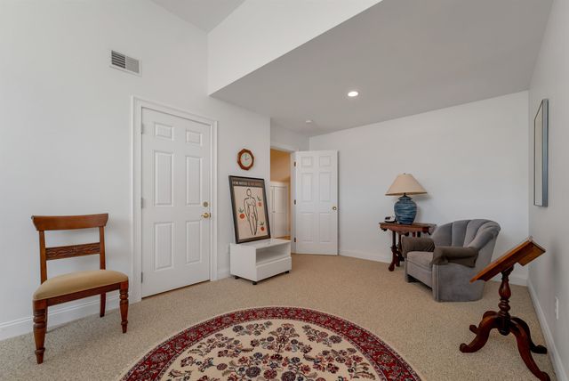 11 Vineyard Drive, Stratham, NH 03885