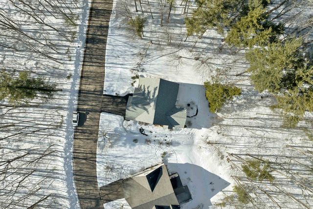 11 Vineyard Drive, Stratham, NH 03885