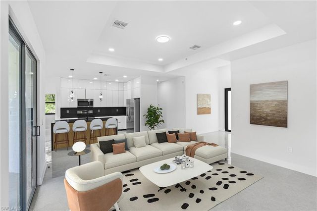 718 Bennington DR, Lehigh Acres, FL 33974