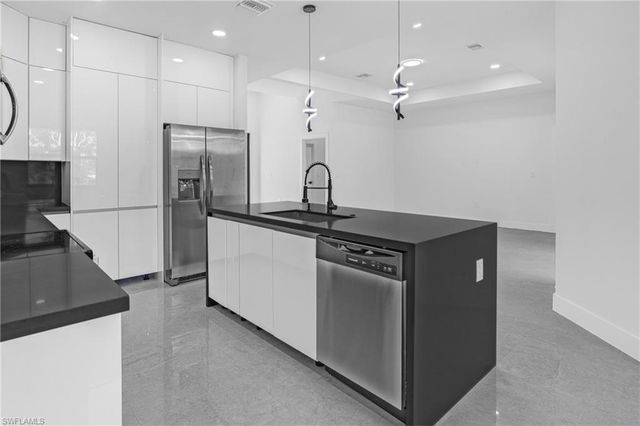 718 Bennington DR, Lehigh Acres, FL 33974