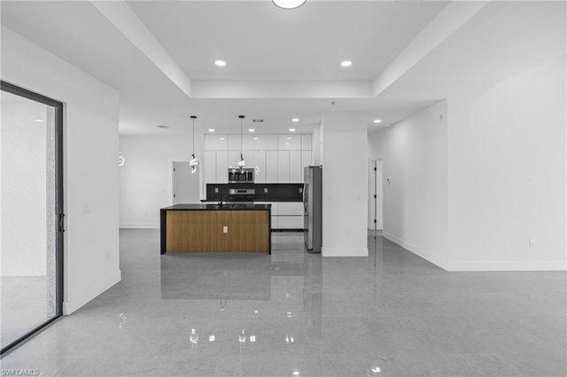 718 Bennington DR, Lehigh Acres, FL 33974