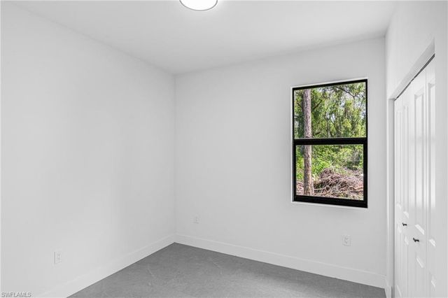 718 Bennington DR, Lehigh Acres, FL 33974