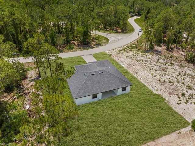 718 Bennington DR, Lehigh Acres, FL 33974