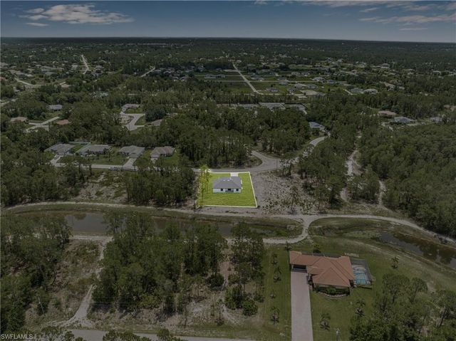 718 Bennington DR, Lehigh Acres, FL 33974