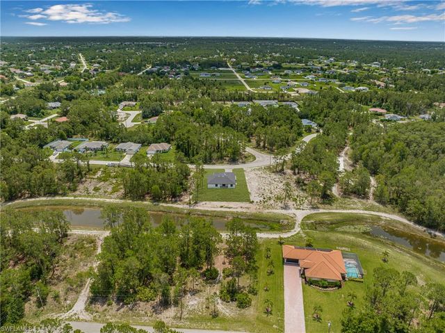 718 Bennington DR, Lehigh Acres, FL 33974