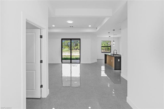 718 Bennington DR, Lehigh Acres, FL 33974