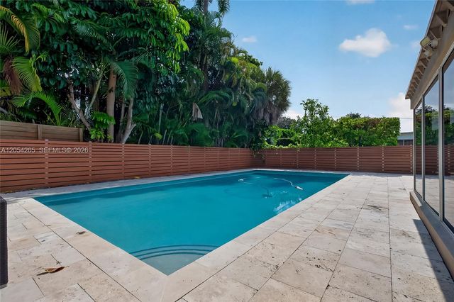 1065 NE 87th St, Miami, FL 33138