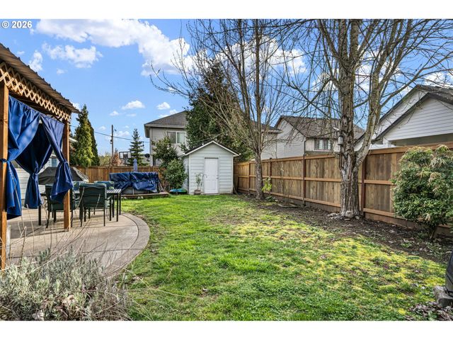 970 T St, Springfield, OR 97477