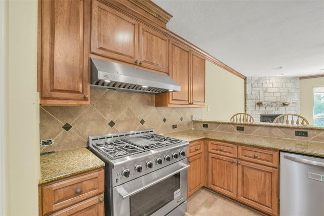 3522 Wellspring Lake Drive, Fulshear, TX 77441