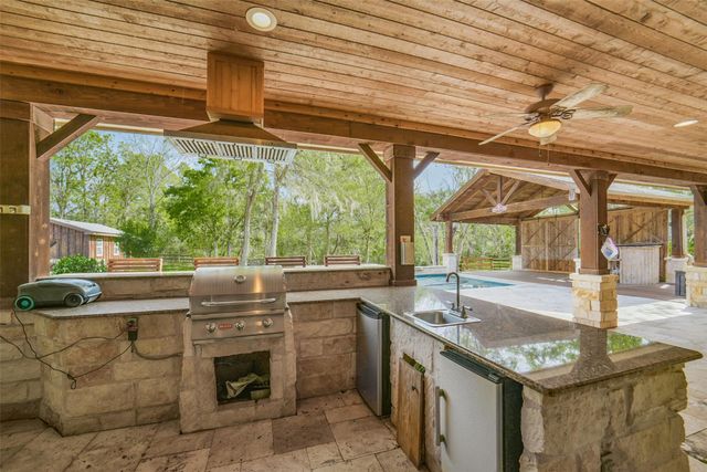 3522 Wellspring Lake Drive, Fulshear, TX 77441