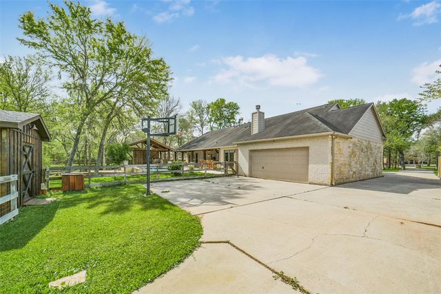 3522 Wellspring Lake Drive, Fulshear, TX 77441