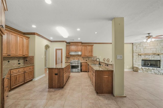 3522 Wellspring Lake Drive, Fulshear, TX 77441