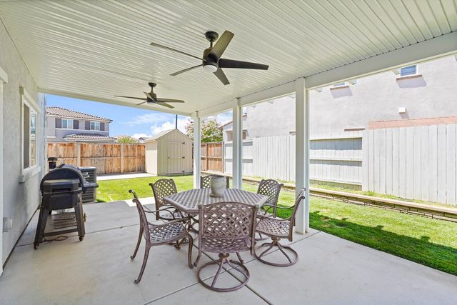 7040 Star Trail Way, Roseville, CA 95747