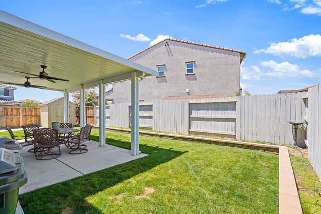 7040 Star Trail Way, Roseville, CA 95747