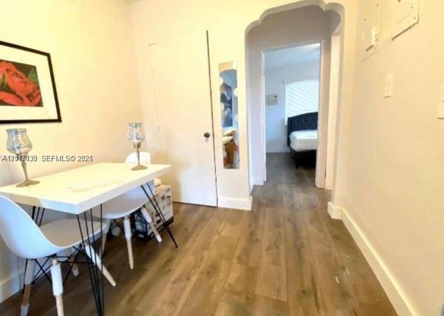 7630 Byron Ave, Miami Beach, FL 33141