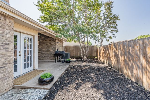 6107 Spyglass Lane, Garland, TX 75043