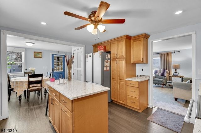 10 Hillside Ave, Milford Boro, NJ 08848