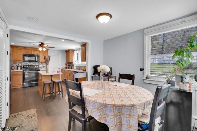 10 Hillside Ave, Milford Boro, NJ 08848