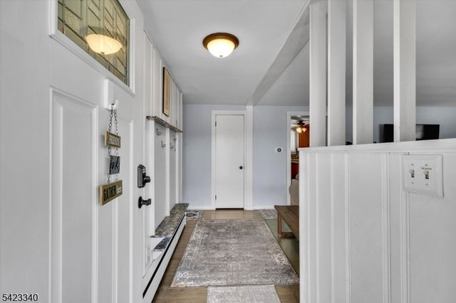 10 Hillside Ave, Milford Boro, NJ 08848