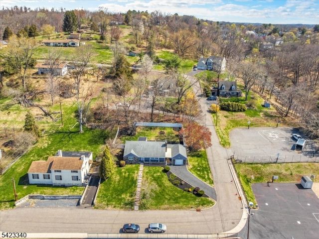 10 Hillside Ave, Milford Boro, NJ 08848