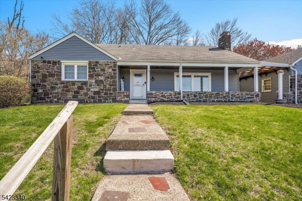 10 Hillside Ave, Milford Boro, NJ 08848