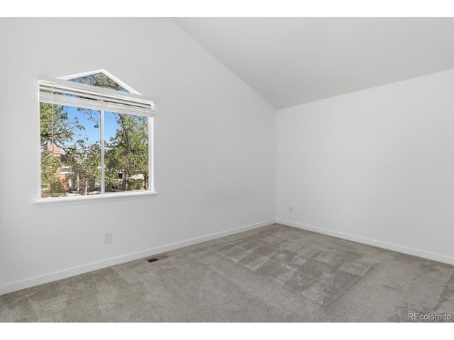 20 S Nome St B, Aurora, CO 80012
