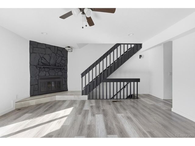20 S Nome St B, Aurora, CO 80012