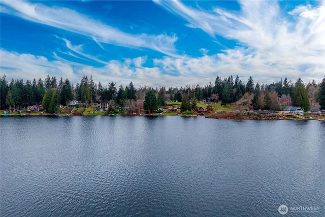 5614 E Lake Bosworth Drive, Snohomish, WA 98290