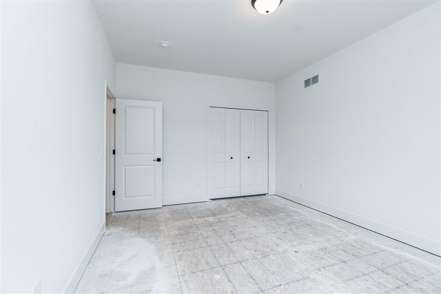 19342 Newburgh Road, Livonia, MI 48152