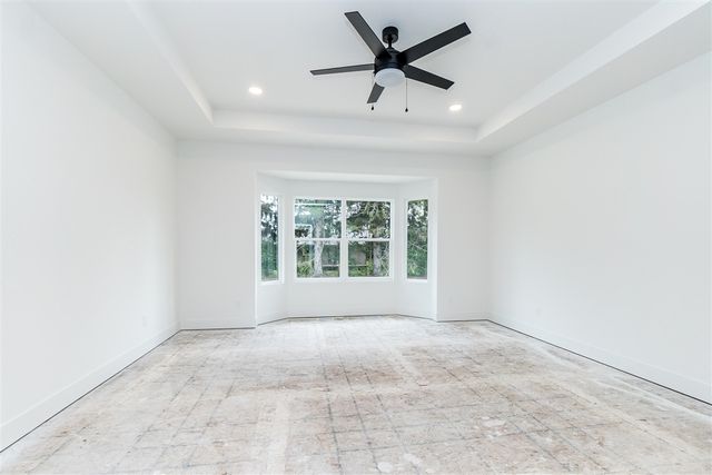 19342 Newburgh Road, Livonia, MI 48152