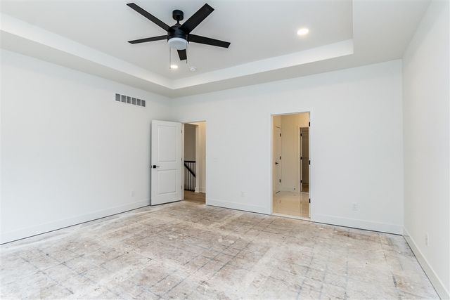 19342 Newburgh Road, Livonia, MI 48152