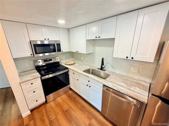9995 E Harvard Ave 274, Denver, CO 80231