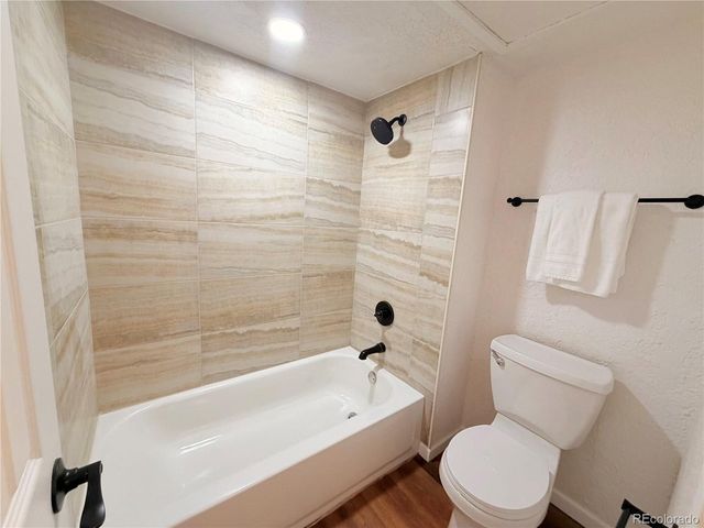 9995 E Harvard Ave 274, Denver, CO 80231