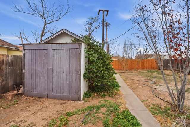 213 Harvard Drive SE, Albuquerque, NM 87106