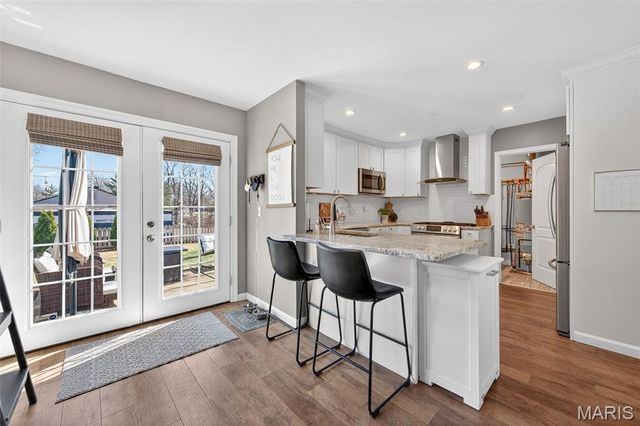 222 Dale Court, Ballwin, MO 63011