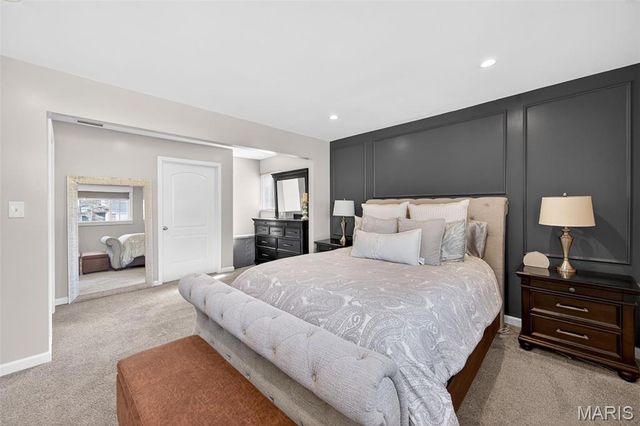 222 Dale Court, Ballwin, MO 63011