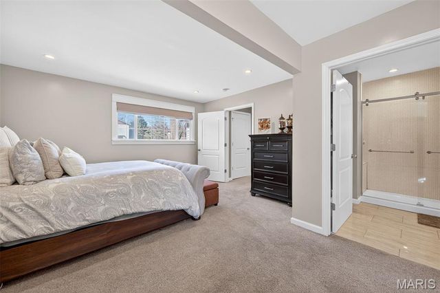 222 Dale Court, Ballwin, MO 63011