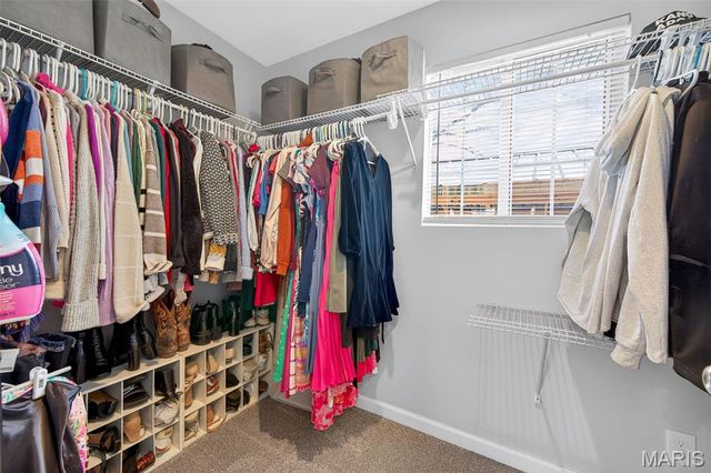 222 Dale Court, Ballwin, MO 63011