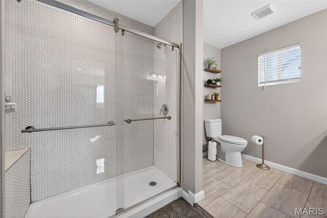 222 Dale Court, Ballwin, MO 63011