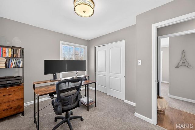 222 Dale Court, Ballwin, MO 63011