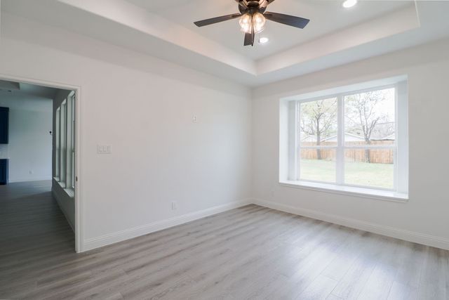 2613 Chestnut Avenue, Fort Worth, TX 76164