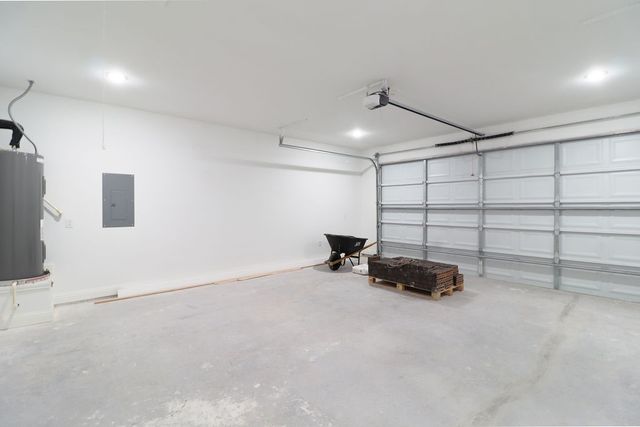 2613 Chestnut Avenue, Fort Worth, TX 76164