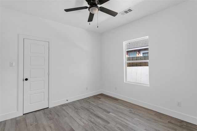 9704 Valley Mills Lane, Dallas, TX 75227