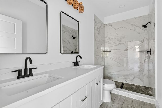 9704 Valley Mills Lane, Dallas, TX 75227