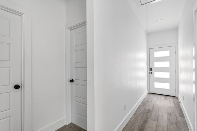 9704 Valley Mills Lane, Dallas, TX 75227