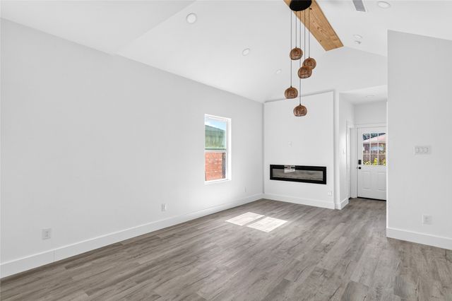 9704 Valley Mills Lane, Dallas, TX 75227