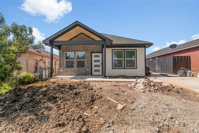 9704 Valley Mills Lane, Dallas, TX 75227