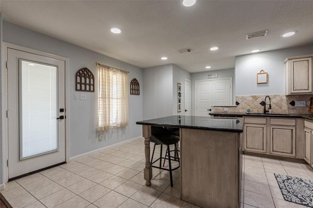 9331 Stoneridge Canyon Lane, Houston, TX 77089