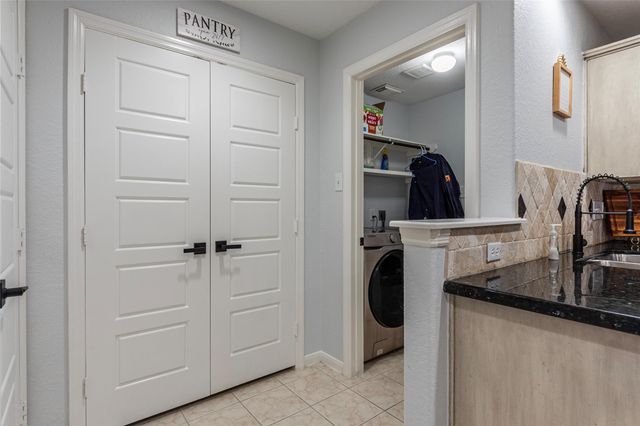 9331 Stoneridge Canyon Lane, Houston, TX 77089