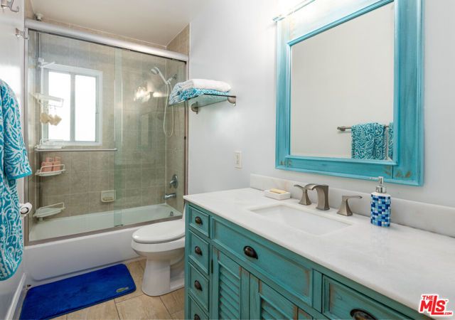 6727 W 88th Street, Los Angeles, CA 90045